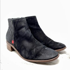Marc Joseph NY Lenox Plaid Back Two tone Black Leather ankle boot 9 classic chic